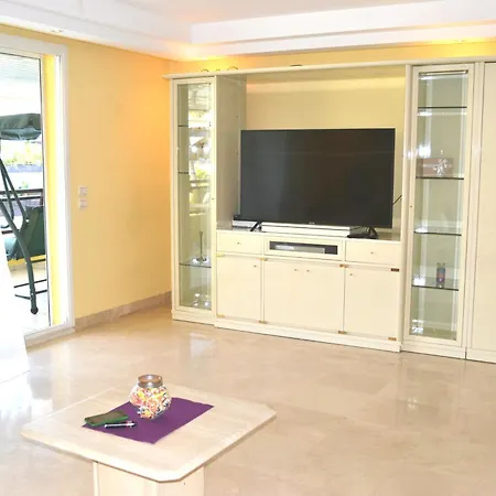 Exclusive Apartment Saint-Laurent-du-Var